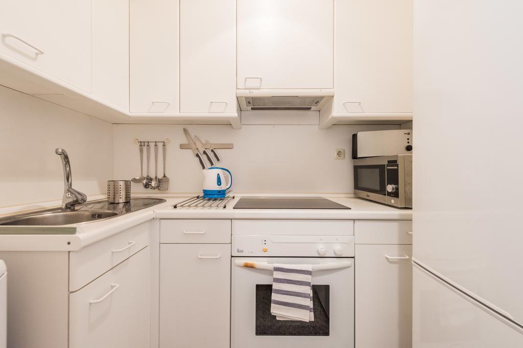 Apartamentos Alcala Madrid Eksteriør billede