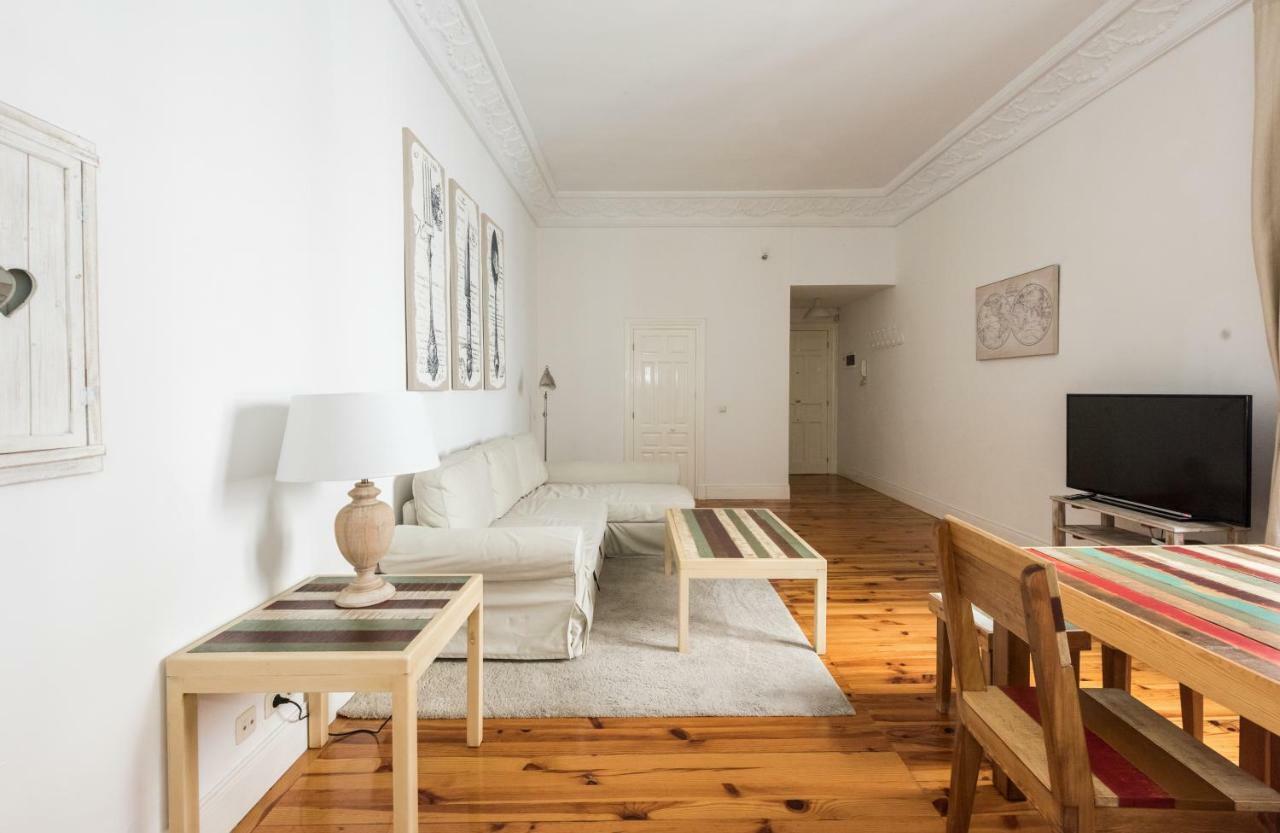 Apartamentos Alcala Madrid Eksteriør billede